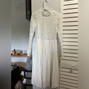 White lace dress